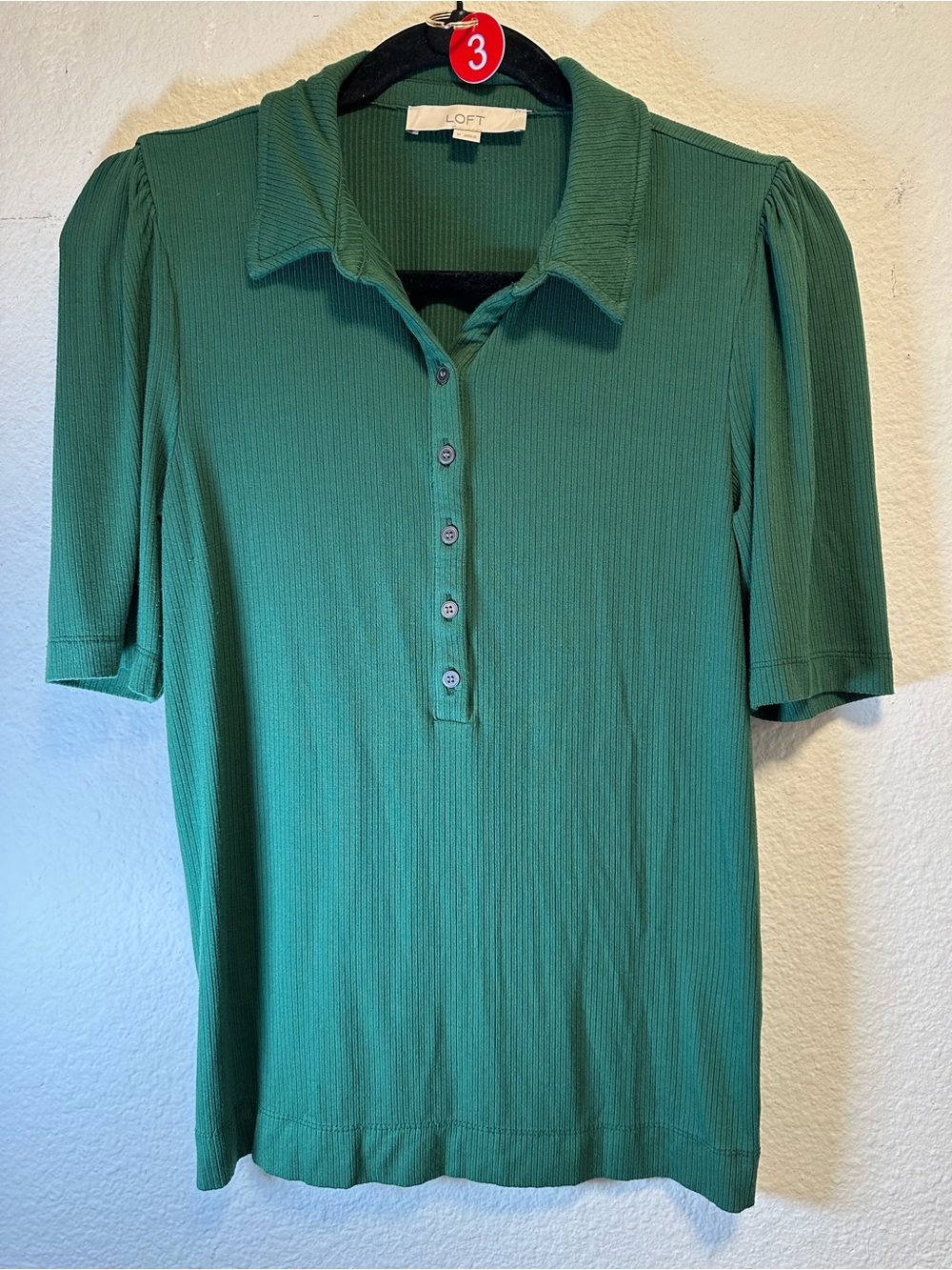 LOFT Women’s Green Ribbed Puff Sleeve Polo Top Size M Collared Henley Shirt